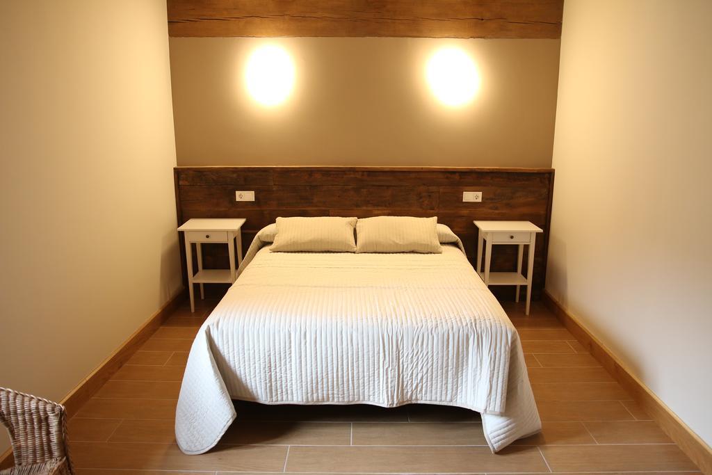 Hostal-Cicloturismo Lopenea Leitza  Oda fotoğraf