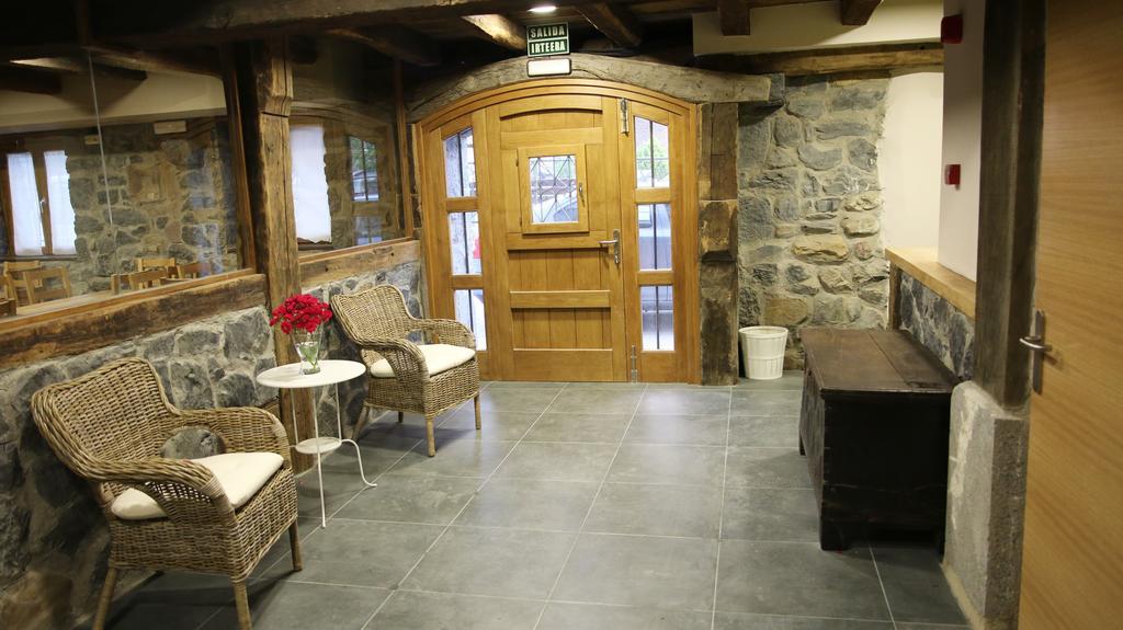 Hostal-Cicloturismo Lopenea Leitza  Dış mekan fotoğraf